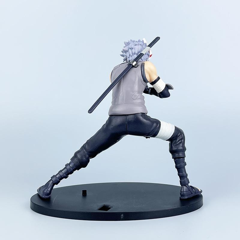 Ny Naruto Anime Figur 18cm Hatake Kakashi PVC Action Figur Modell Docka bil Prydnader Samlingar Leksak Gåvor
