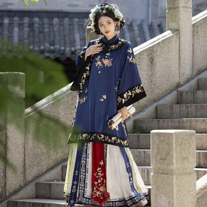 Traditional Chinese Hanfu Dress With Embroidered Ma Mian Skirt Ming Dynasty Style Womens Formal Outfit