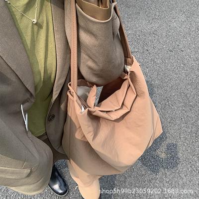 Canvas Bag Women's Large-capacity Messenger Bag Lazy Wind Women's Shoulder Bag Student Tote Bag Shoulder Bag