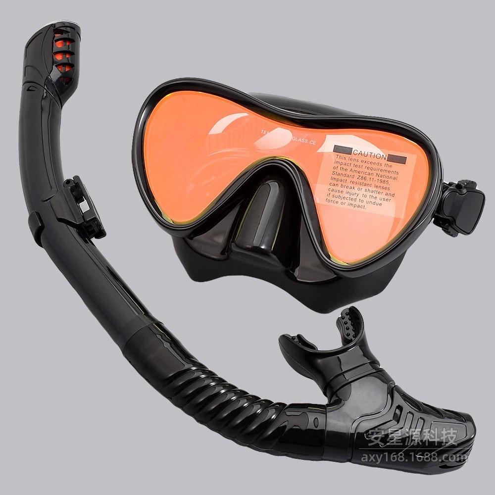 Diving goggles snorkel set