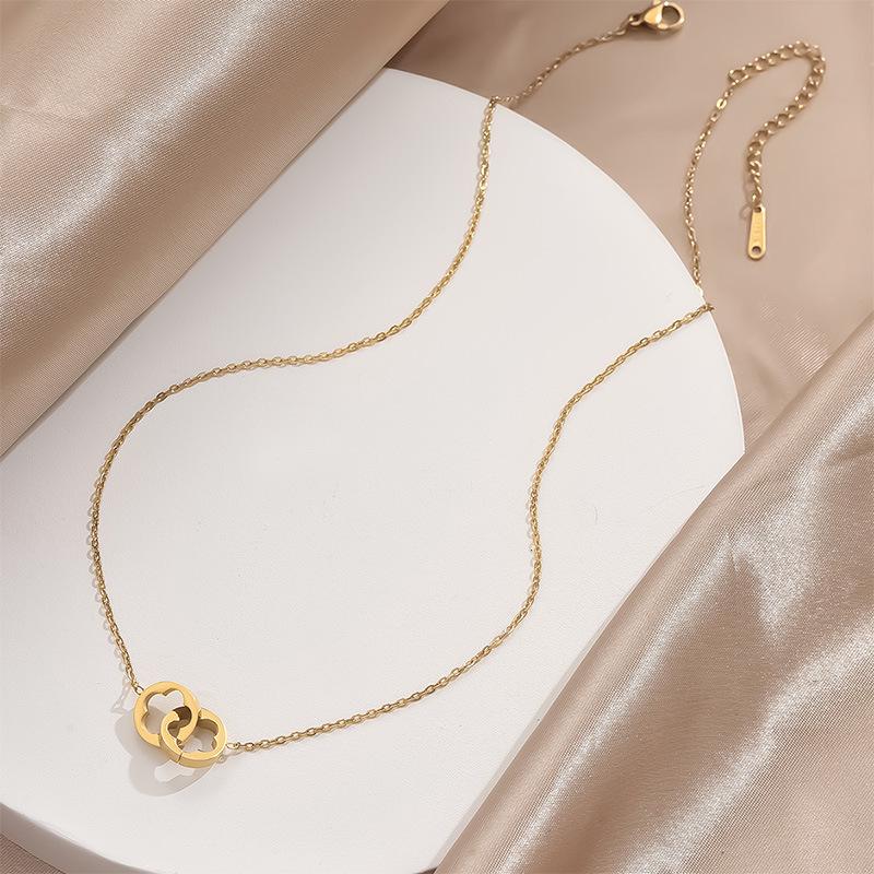 Versatile Double-Circle Flower Pendant Clavicle Chain: Minimalist Titanium Steel Jewelry for Women