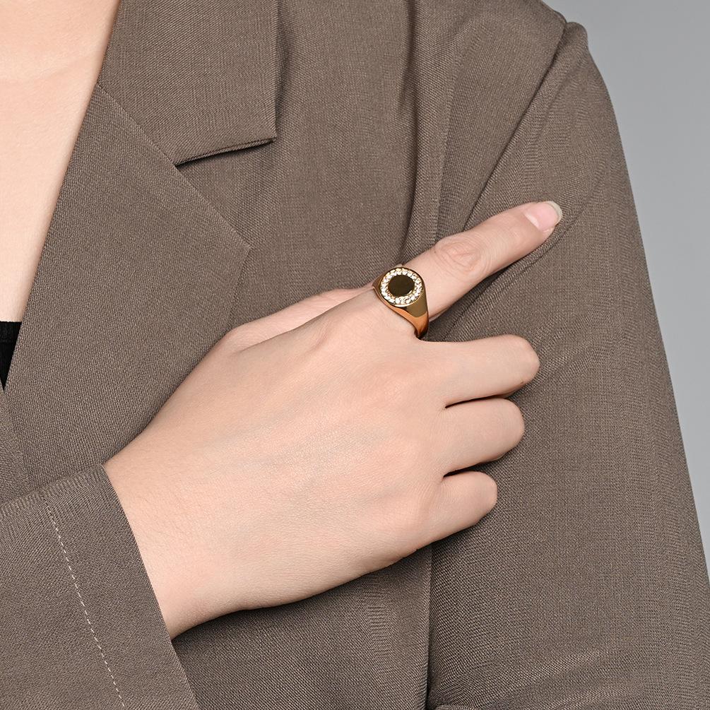 Fashion and Popular Jewelry Titanium Steel Gold-plated Full Diamond Ring Men's and Women's Niche High-end Sense Does Not Fade Jewelry