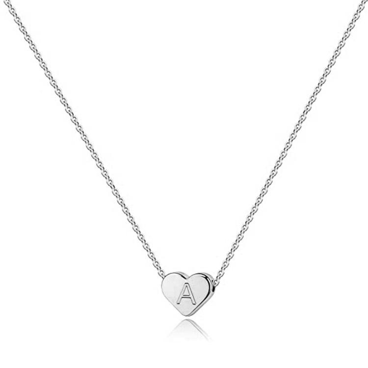 Love Lettering Mother Necklace, Letter Heart-Shaped 26-Letter Pendant, Neck Chain, Simple Collarbone Chain.