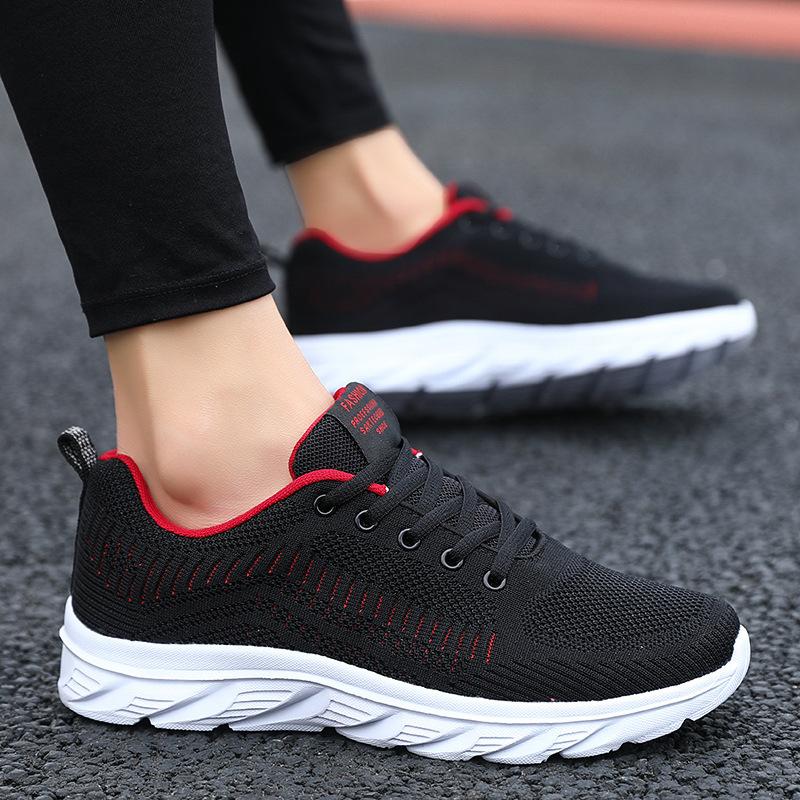 Spring and summer new sports and leisure shoes large size breathable mesh fly-woven running shoes travel
