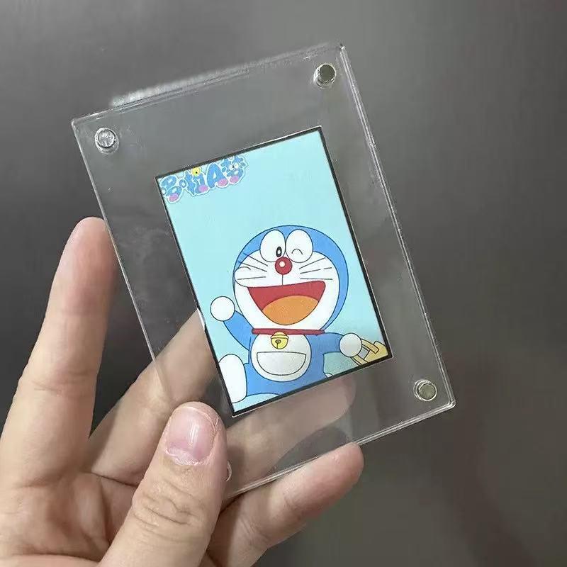 

Anti-UV Thick Magnetic Star Card Sleeves - Durable Transparent Game Protection