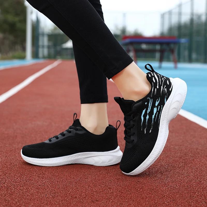 Fashion 2025 Summer Multi-functional Outdoor Casual Running Shoe with A Soft and Breathable Mesh for Women in A Two-tone Tie Zapatillas