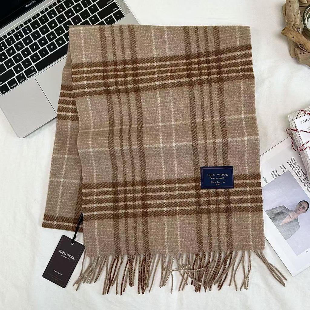 Xiaohongshu Popular Cherry Red New Year'S Red 100% Wool British Versatile Scarf Women'S And Men'S Cashmere Warm Scarf