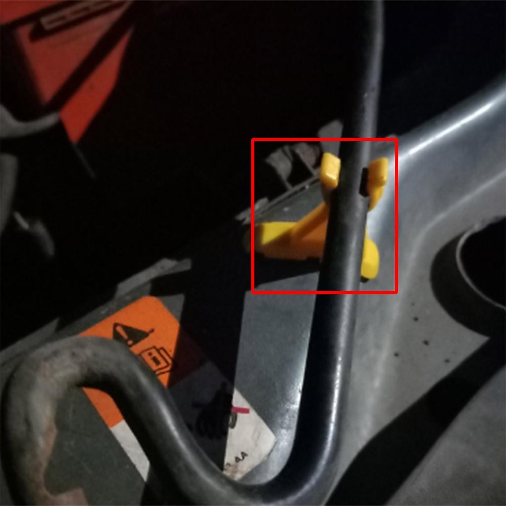 1X For Ford Transit Tourneo Connect Engine Plastic Hood Support Bonnet Rod Stay Bracket Buckle Clip 2003-2013 8T1616828AA