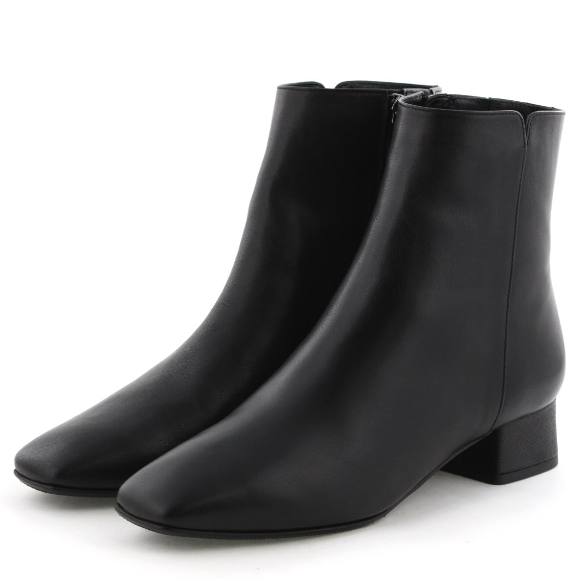 

V cut short Black 230 HIMIKO/Himiko/Side boots/641412 чорний
