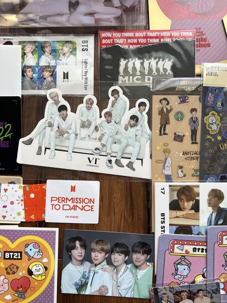 [USED] BTS trading cards bulk sale