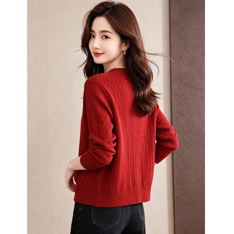 D.F.DEAR Women's Minimalist Crew Neck Knit Cardigan