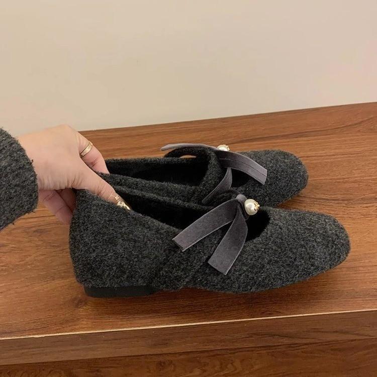 Xiaoxiangfeng Fleece Square Head Bow Thousand Gold Feeling Inner Height Increase Single Shoes French Evening Wind Mary Jane Shoes New