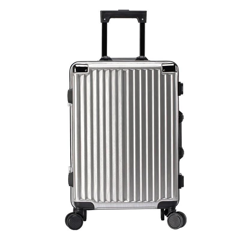 VICTORIATOURIST 730 Aluminum Frame Luggage
