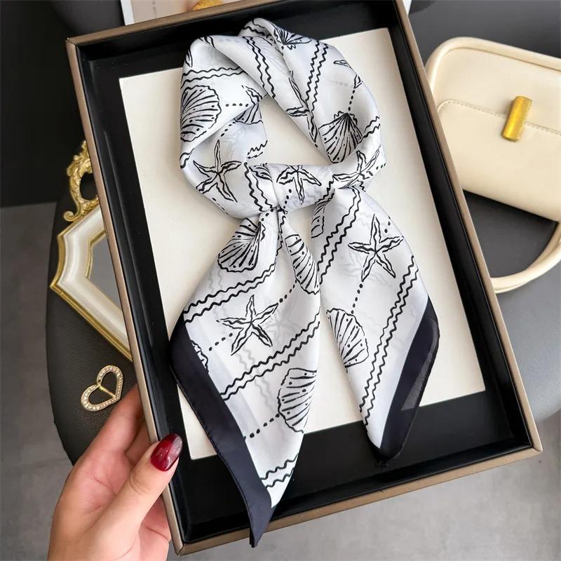 Women's Vintage Versatile Thin Satin Scarf Floral Print Hairband Spring Autumn Small Square Scarf for Tying Hair And Bags