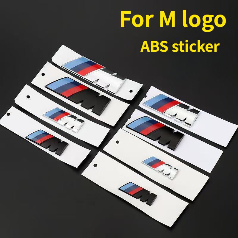 2 szt. Sportowe Czarno-Srebrne Zamienne Emblematy Bagażnika Dla BMW M Logo ABS