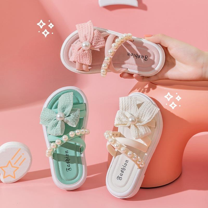 New Style Girls' Shoes - Children's Flip-flops with Soft Beach Bottom and Cool Design