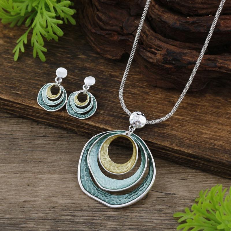 New enamel three-layer round ring stud earrings pendant set, women's simple and advanced sense hollow ring necklace