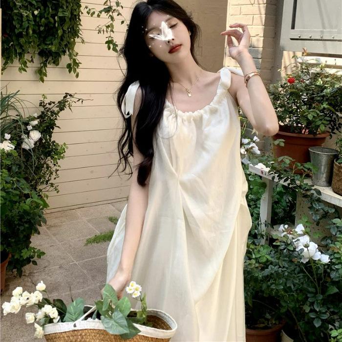Xiaoxiangfeng French suspender chiffon dress women's summer new temperament seaside beach vacation medium and long dress