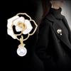 Elegant White Black Camellia Flower Brooches Pins For Women Beautiful Flower Plant Dressing Clothes Corsage Jewelry Accessories