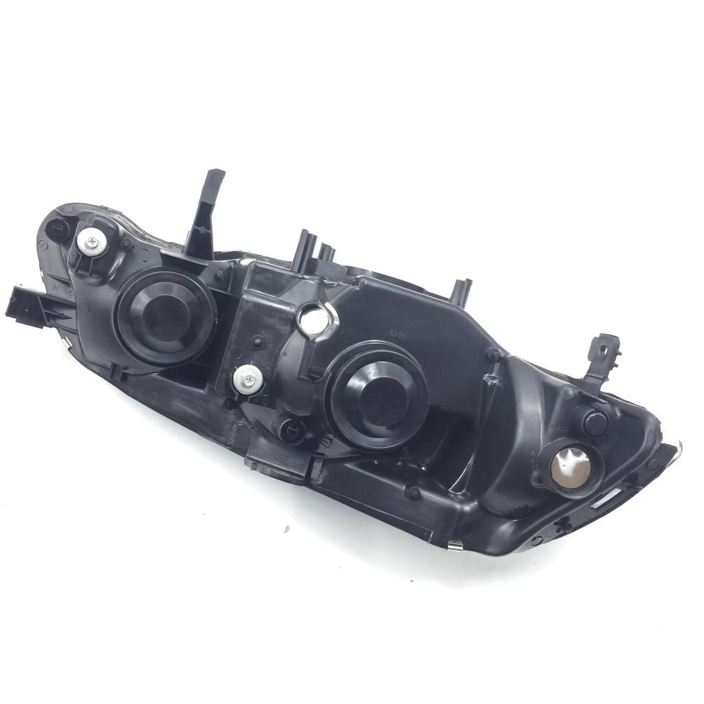 Compatible Headlight Assembly for Honda Odyssey (2002-2004), Original Quality
