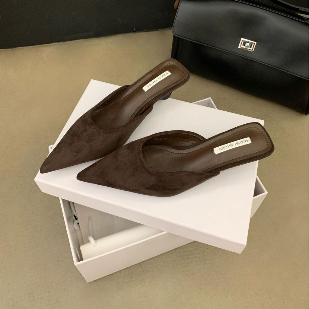 2025 nya höst- och vinter spetsiga mocka tjock högklack halvsläp leopardtryck ytterkläder halvsläp pendlar arbete damskor