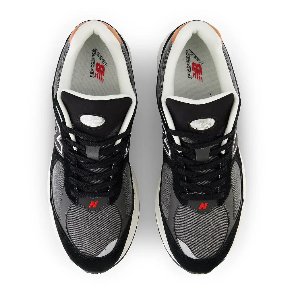 New Balance 2002r Sneakers Mesh Suede Black