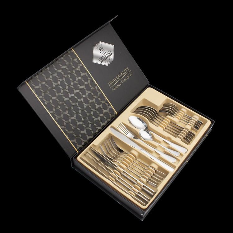 

Набор столовых приборов из нержавеющей стали 1010, 24 предмета - Включает ножи для стейка, вилки и ложки в подарочной коробке.