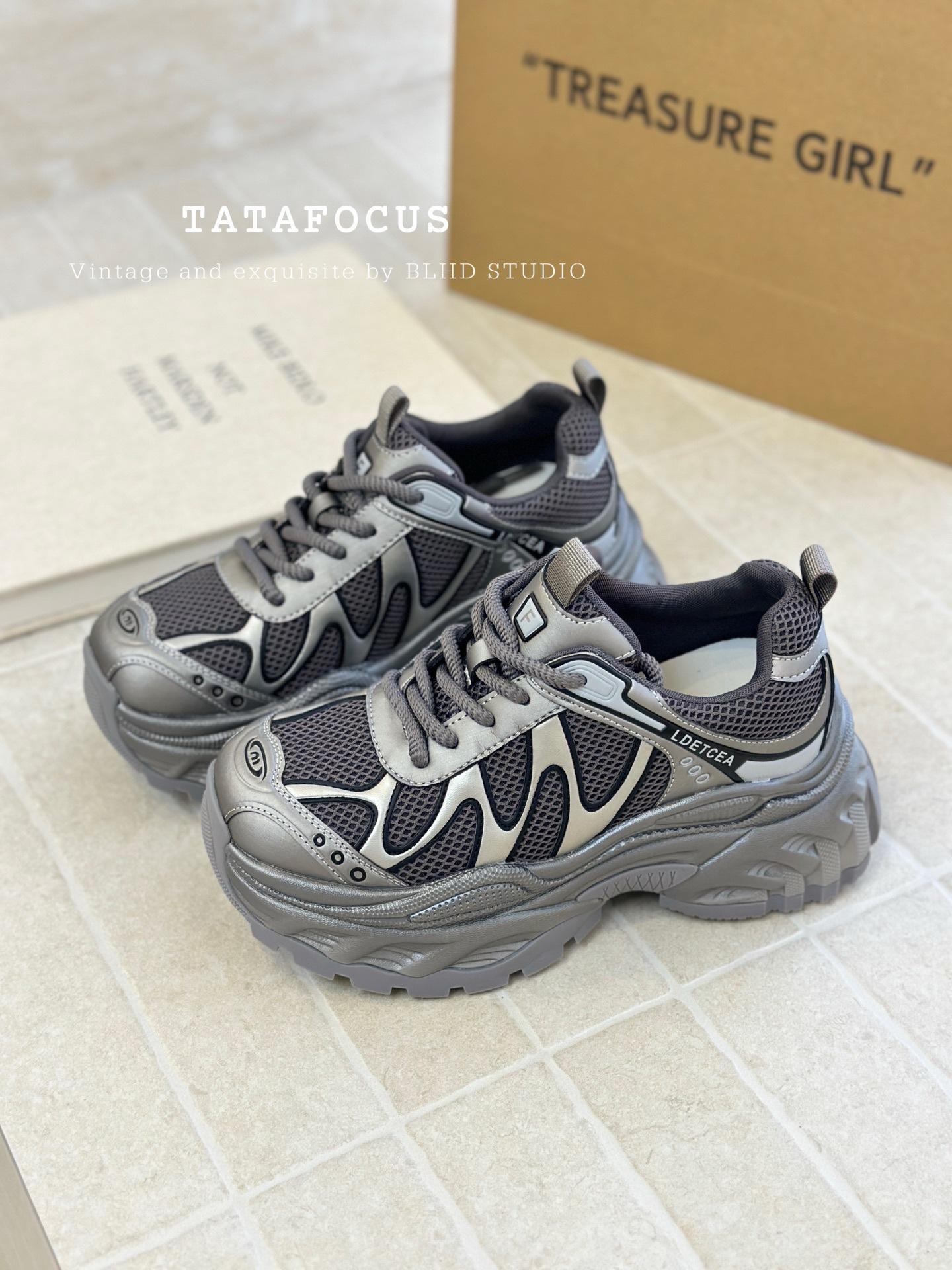 

Super fire thick-soled dad shoes for women s 2025 autumn new comfortable and versatile, lightweight and high-weight sports and leisure shoes 39