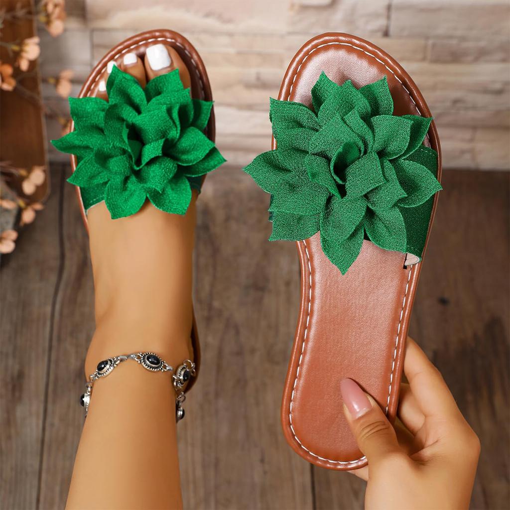 Ladies' casual and fashionable flat bottomed flower shaped slippers, lightweight cloth surface slippers for wearing the outside