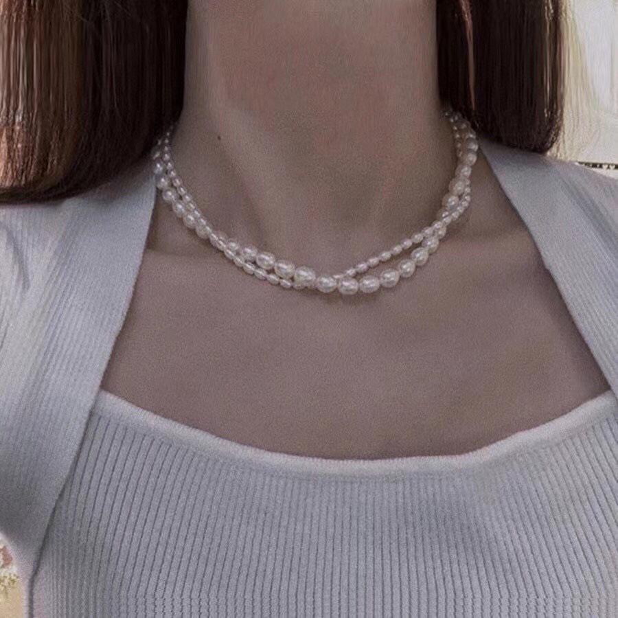 Exquisite Freshwater Pearl Necklace for Women - Fashionable, Versatile, Cold-Style Clavicle Jewelry