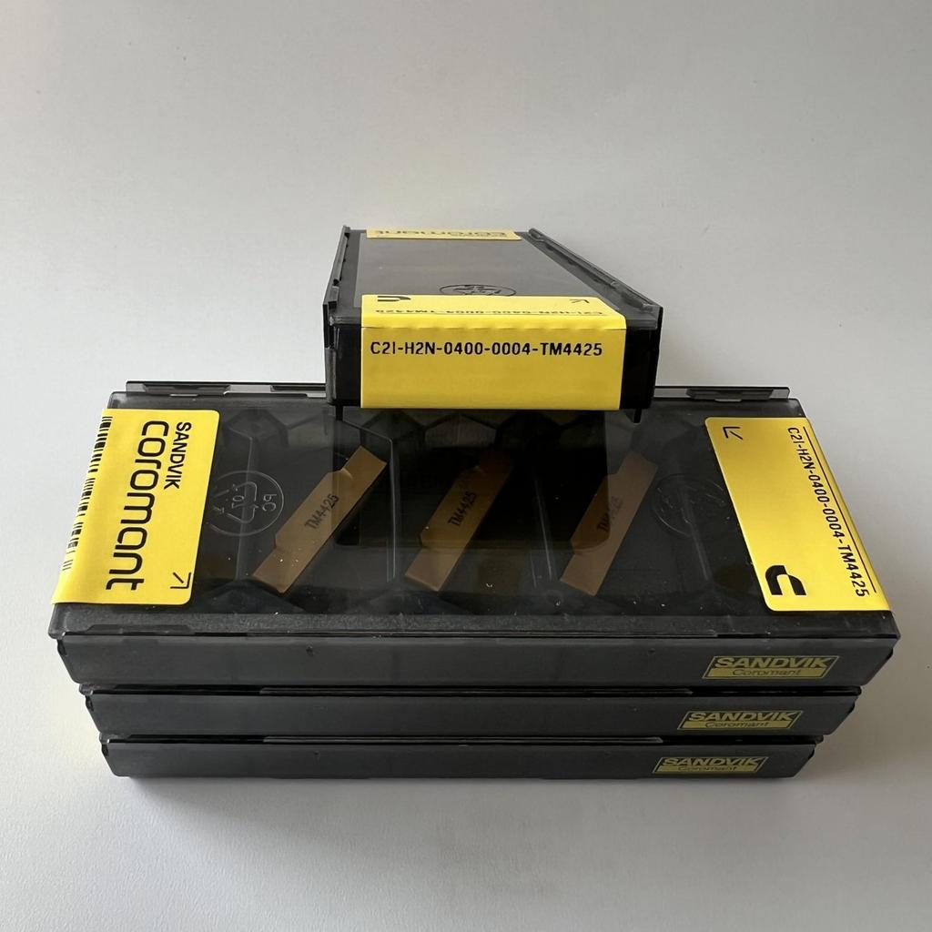 SANDVIK / C2I-H2N-0400-0004-TM 4425 / Original Swedish hard alloy blade 5 Pcs