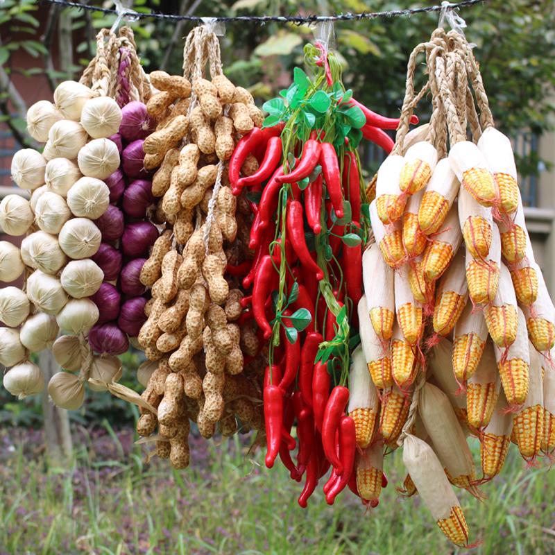 Dekorative Mais-, Chili- und Gemüse-Requisiten im Bauernhausstil für Restaurants