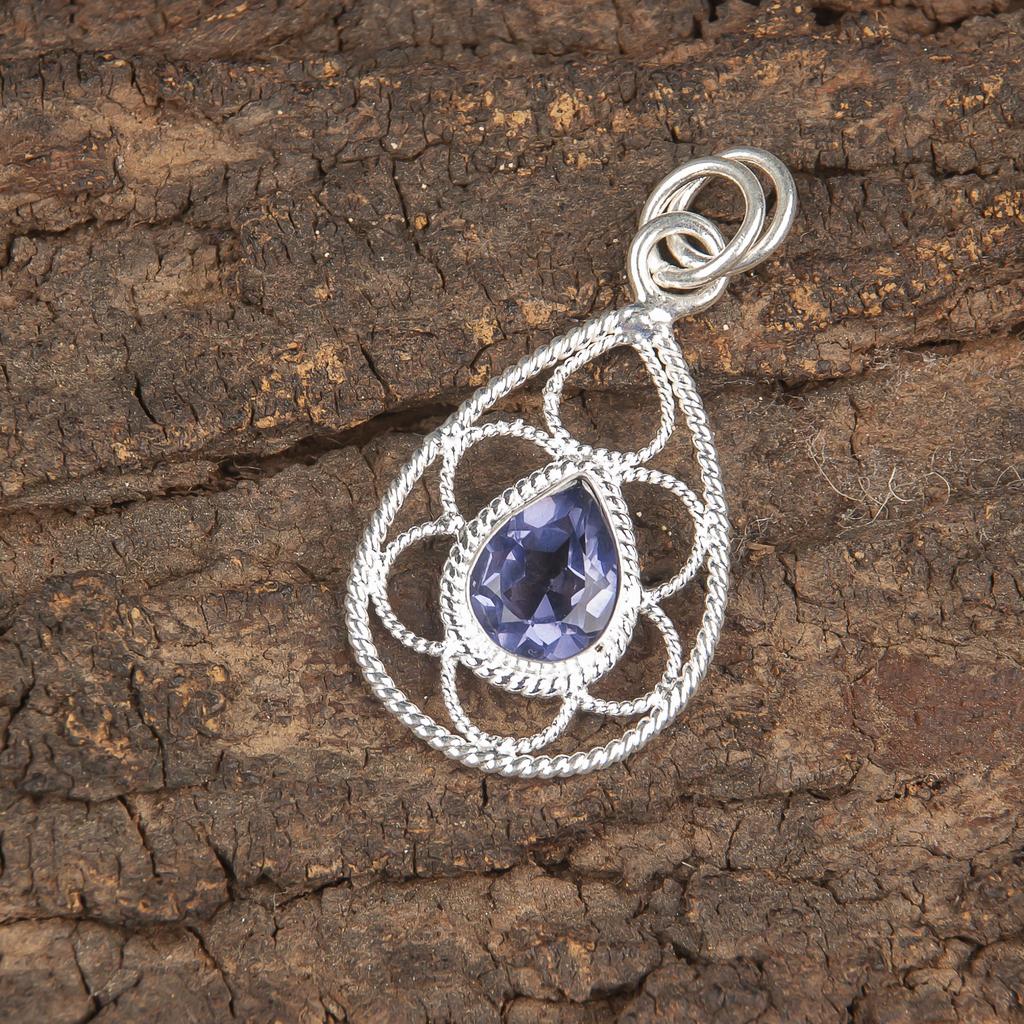 Přívěsek Iolite, Přívěsek z masivního stříbra 925 Ručně vyráběné šperky z drahých kamenů, Dárky pro manželku Zcela nový přívěsek