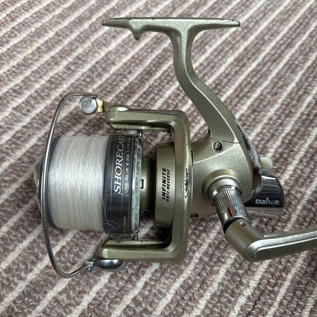 Used Daiwa SHORECAST spinning reel
