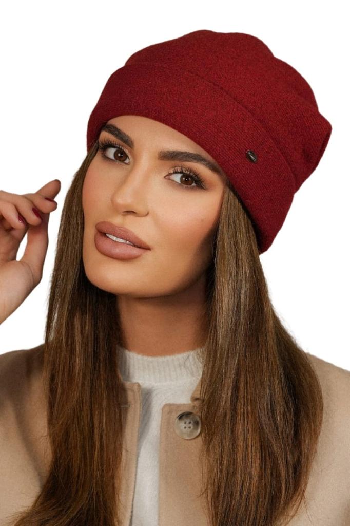 Women' Woolen Hat with Turn-Up in Wine Color Kamea-Krokus