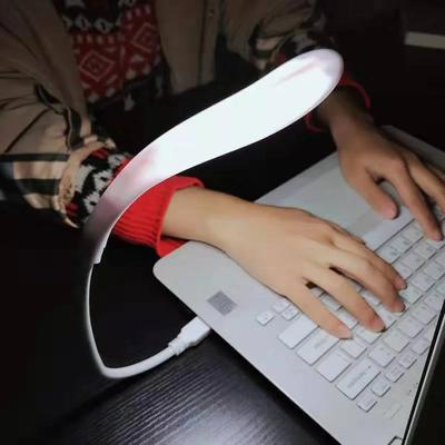 Nouă Lampă LED USB Portabilă și Ușoară pentru Carte pentru Computer Laptop, Lumină de Noapte Ideală pentru Studiu, Prietenoasă cu Ochii, pentru Citit Noaptea și