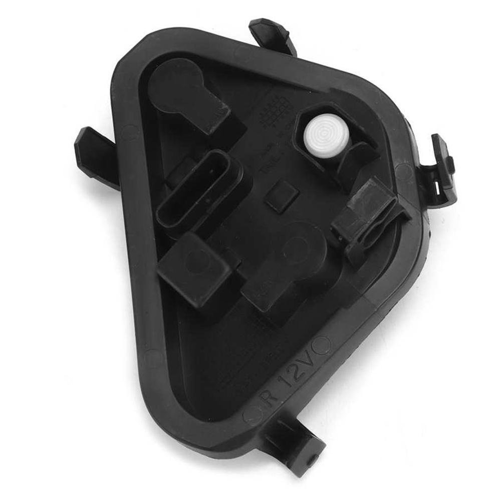 For BMW 3-Series F30 F80 2013-2019 Passenger Right Outer Bulb Carrier for Fender Taillight