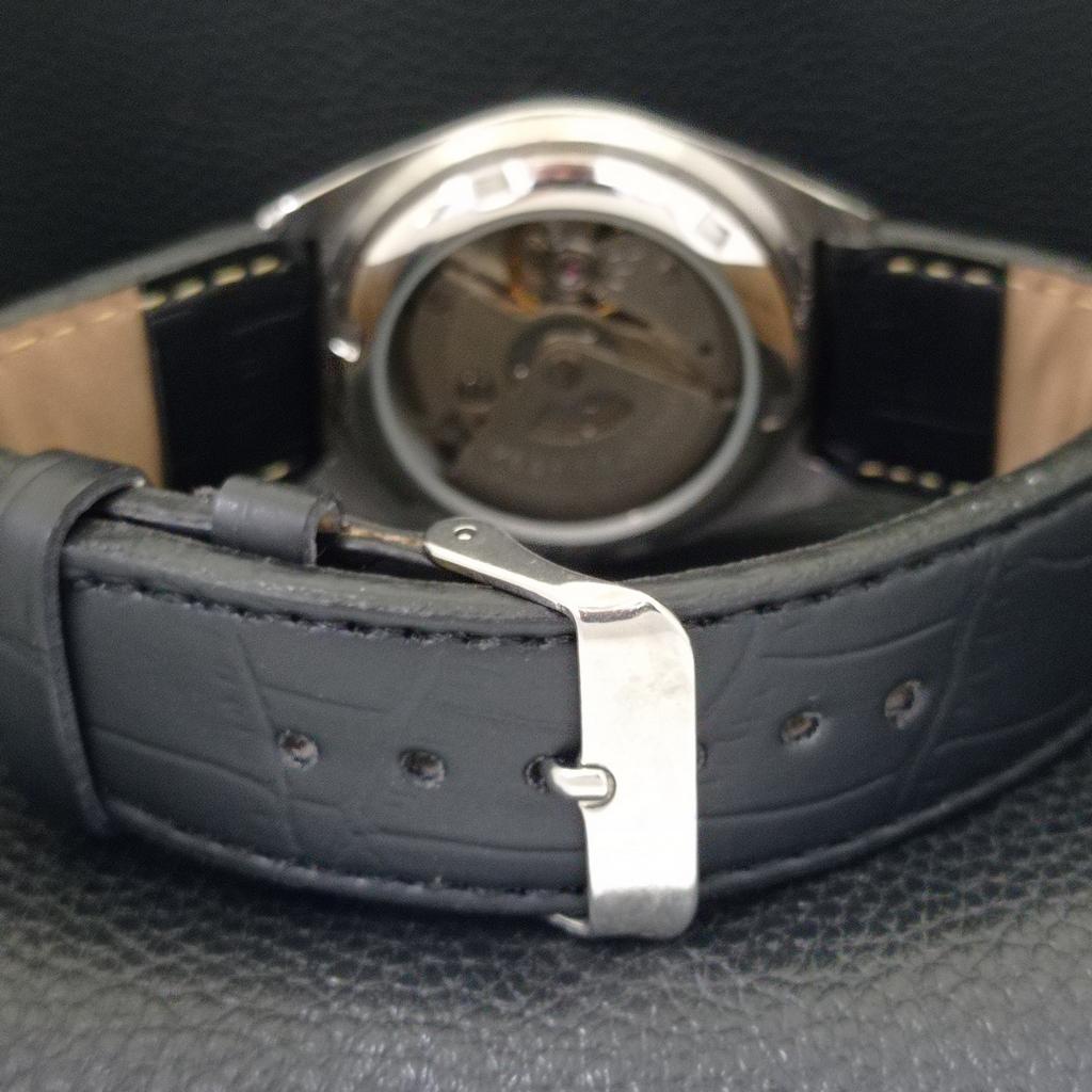 Orient AUTOMATIC 46941 JAPAN MENS VINTAGE BLACK COLOR DIAL WATCH A701830-5 R207-a701830
