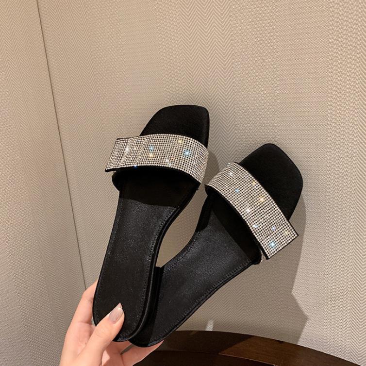 2025 summer new French square head rhinestone slippers women's fashion versatile flat bottom cool slippers women's summer wear