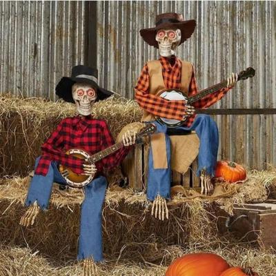Halloweenská animovaná hrající kostra s banjem, zářící zpívající kovbojská lebka, socha kytary s pohyblivýma rukama a hlavou, strašidelné hudební dárky