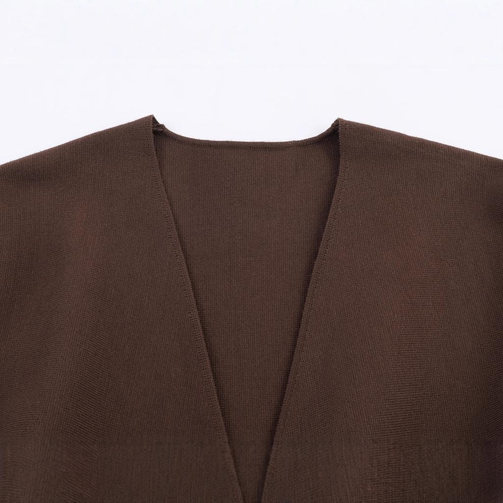 Módní pletená bunda s kulatým výstřihem a páskem