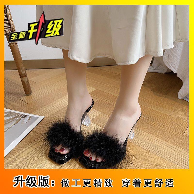 Xiaoxiangfeng fluffy slippers women's outer wear 2025 new summer transparent one-word with crystal thick high-heeled cool slippers