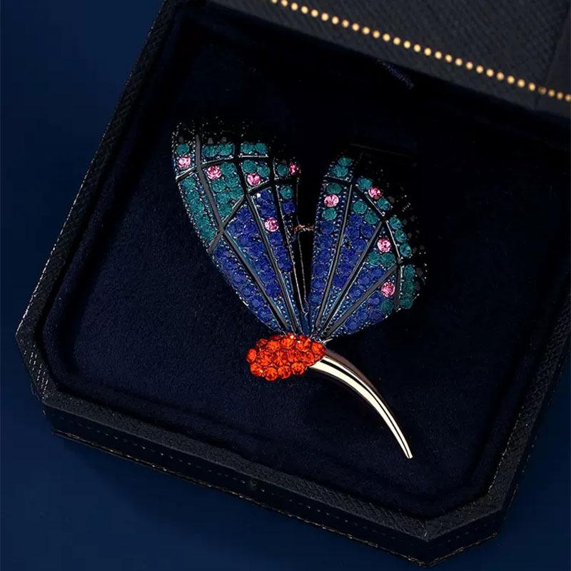 Exquisite Blue Morpho Rhinestone Butterfly Brooch – Elegant Women's Accessory for Suits