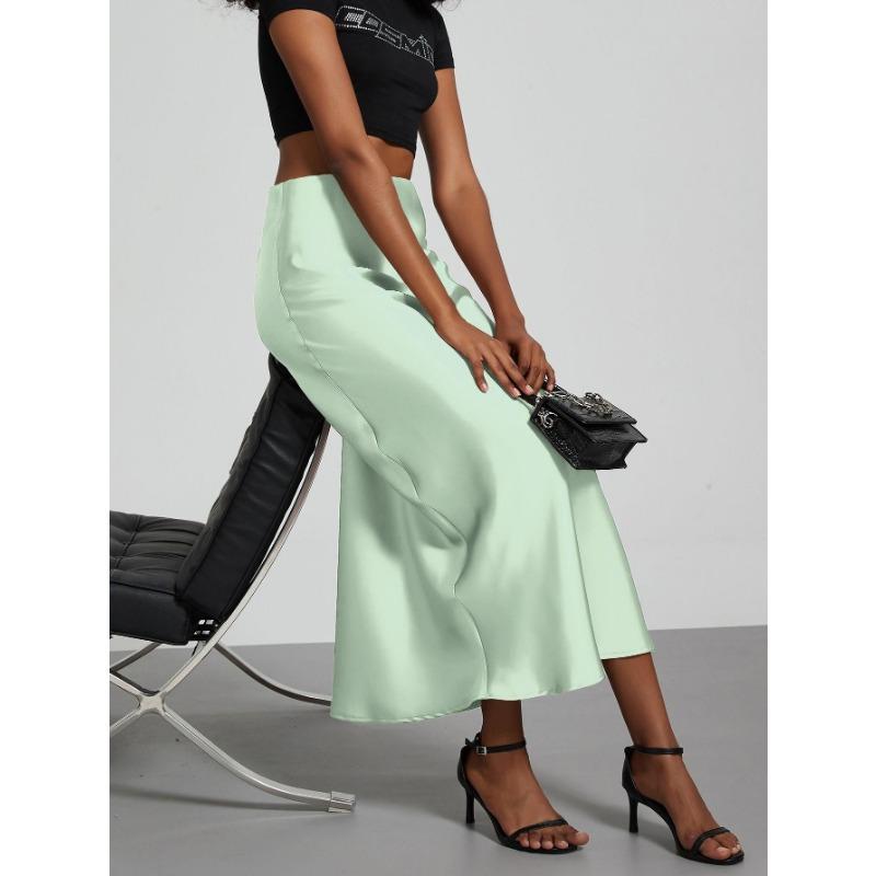 Dámská temperamentní elegantní saténová sukně s hedvábnou texturou, zeštíhlující sukně