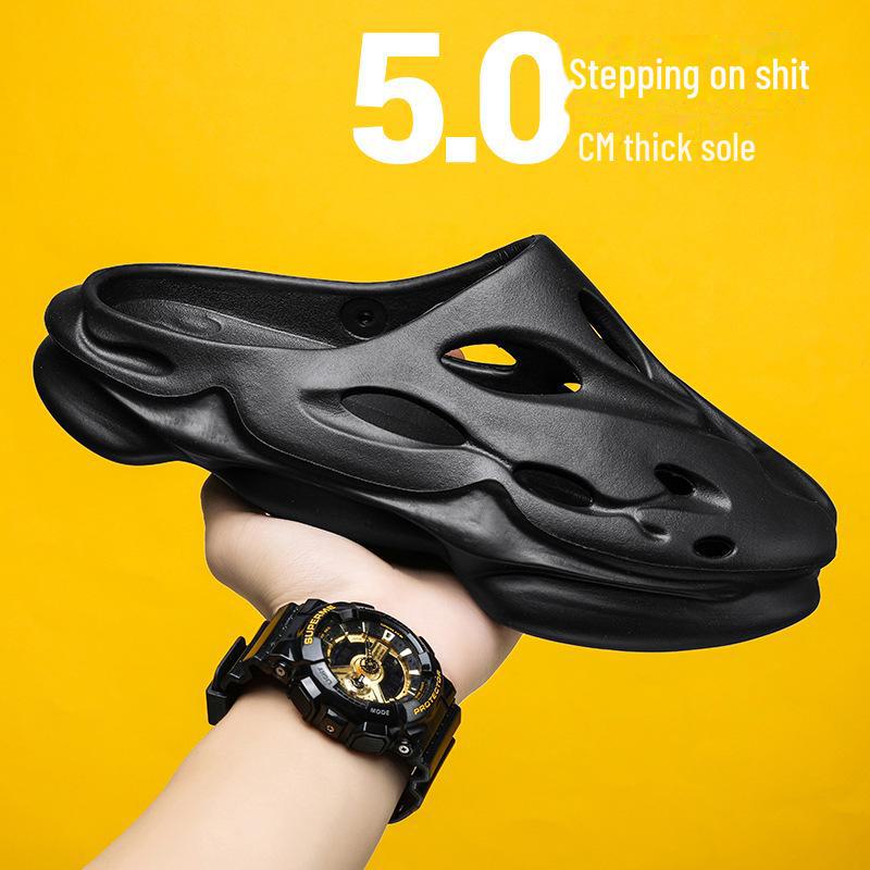 

Crocs Unisex Trendy Flip Flops: Large-Size Outdoor Sports & Beach Shoes, Beast Series 42/43 чорний