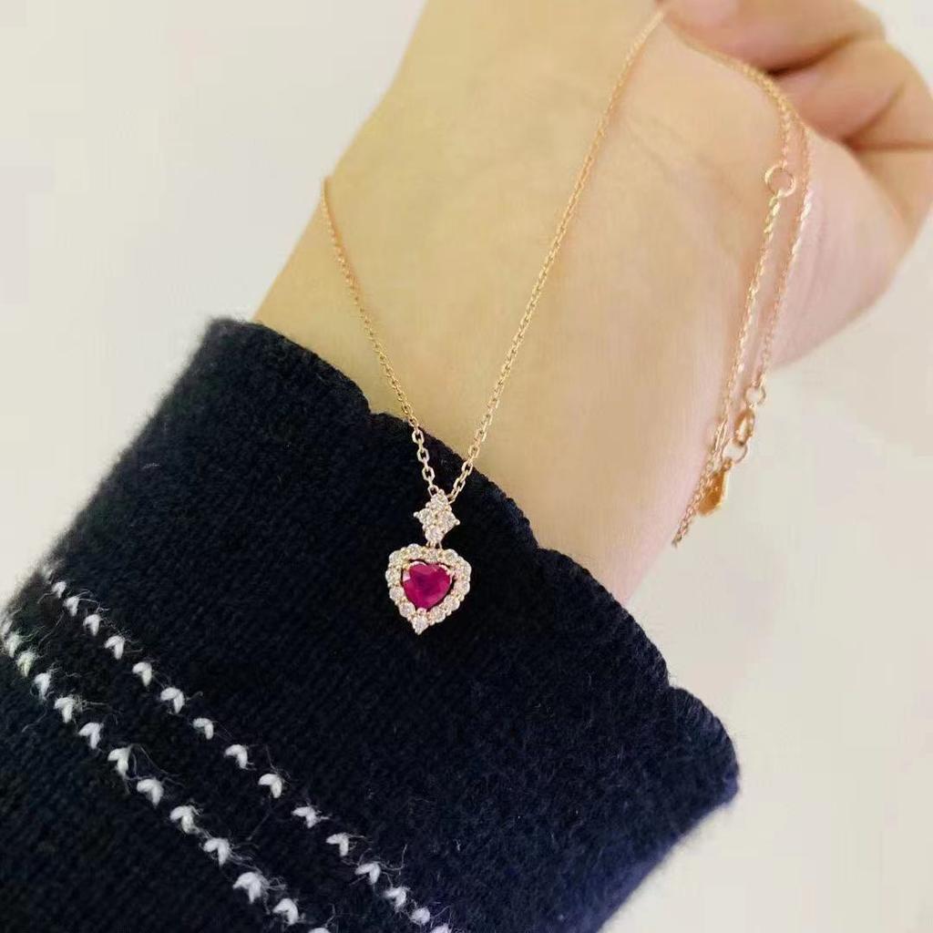 Golden Temperament Necklace Creative and Elegant Variety of Exquisite Necklace Crystal Love Necklaces