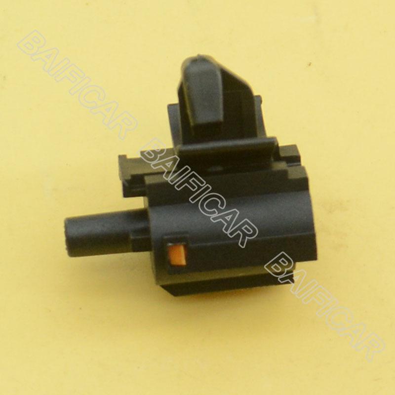 Baificar Brand New Temperature Sensor 10175065 93061002 For Roewe RX5 RX8 i5 i6 MG HS ZS GS New MG6