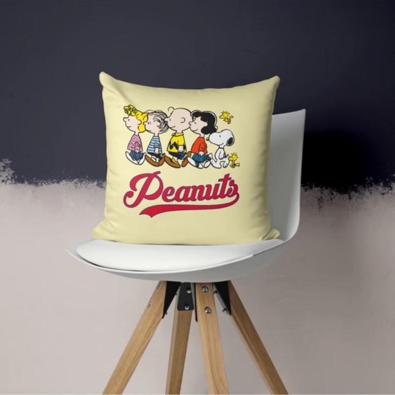 

Snoopy 3D Plush Pillow Quilt