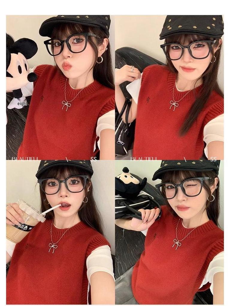 Women's Knitted Sweater Vest - Spring/Autumn 2024 Petite Sleeveless Layering Top