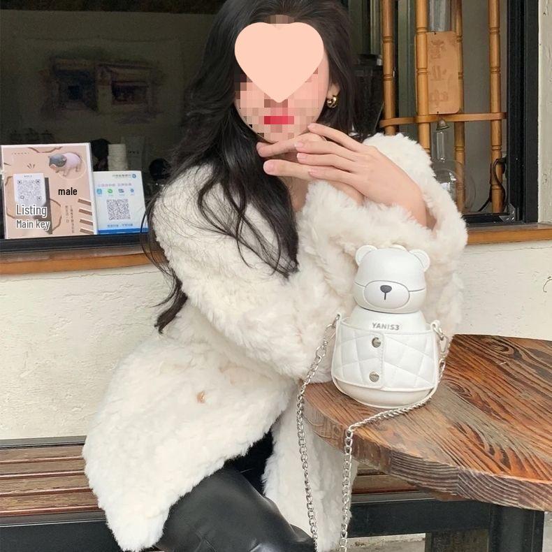 2025 Autumn/Winter Women's Petite Loose Lambswool Coat - Small Fragrance Style, Thickened Fur, Top Cotton Fabric.